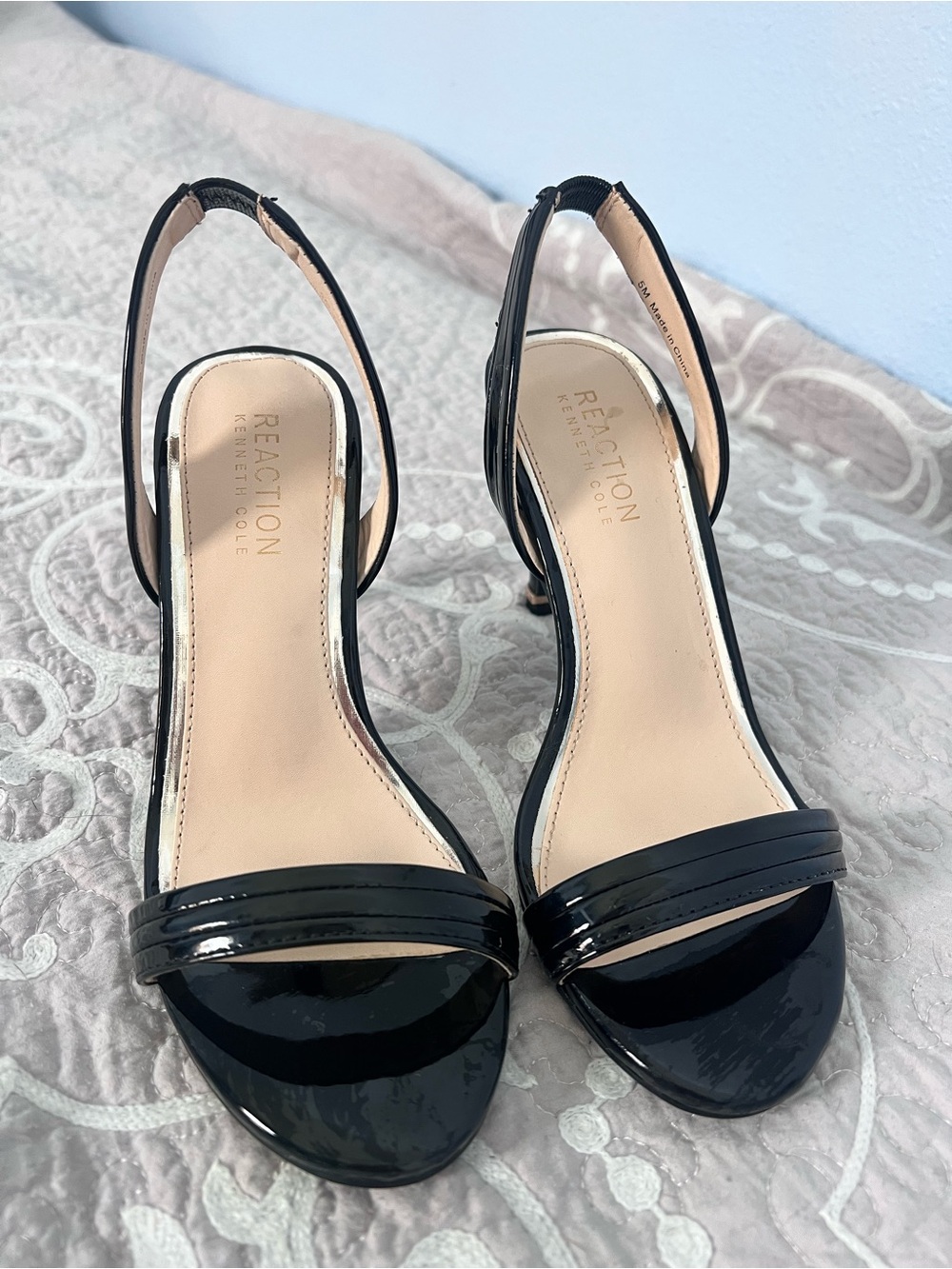 Reaction Kenneth Cole Black Patent Slingback Heels